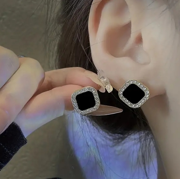 NEW Sparkling Black & Crystal Geometric Square Stud Earrings -Lovely Classy GIFT - Picture 4 of 7